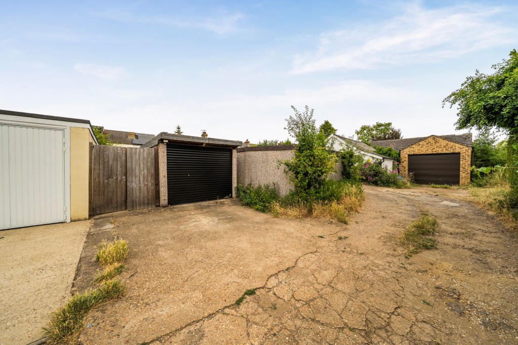 Clifton Road, Henlow, Bedfordshire