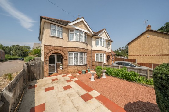 Ampthill Road, Shefford, Bedfordshire
