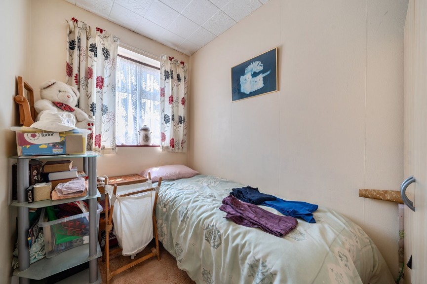 3 bedroom House for Sale Ampthill Road, Shefford, Bedfordshire