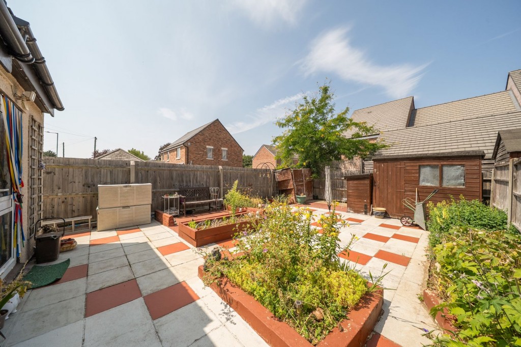 Ampthill Road, Shefford, Bedfordshire