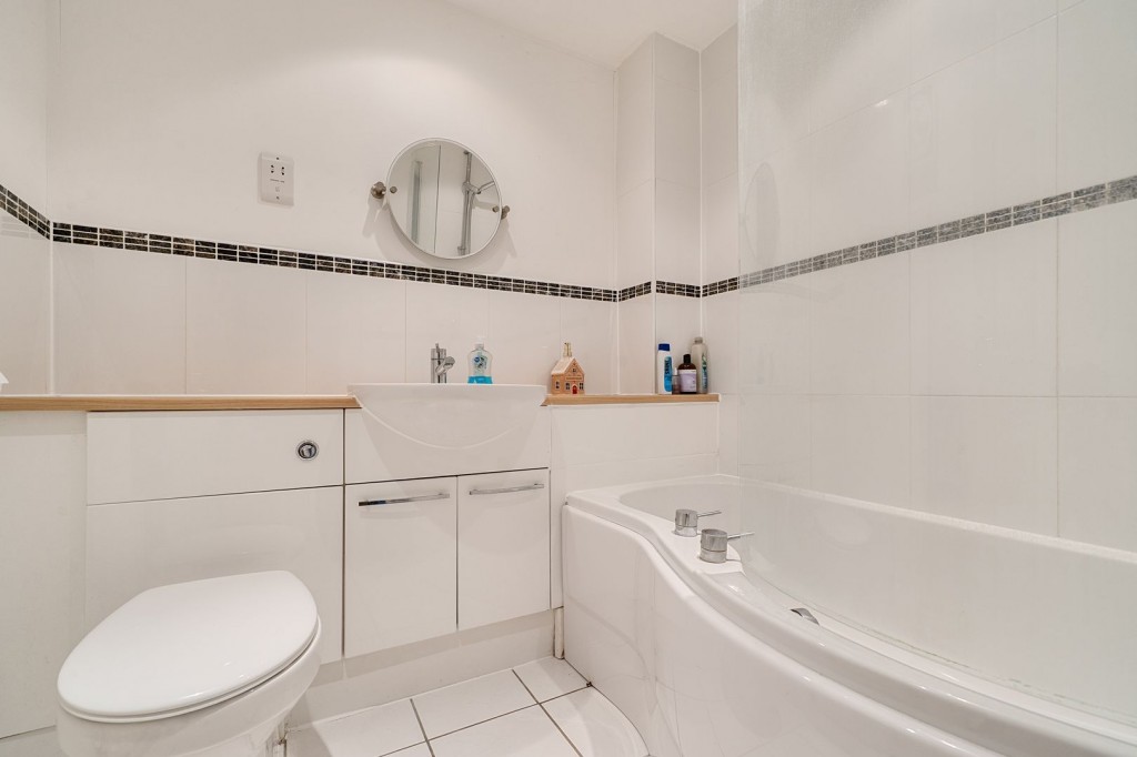 Heronslee, Shefford, Bedfordshire