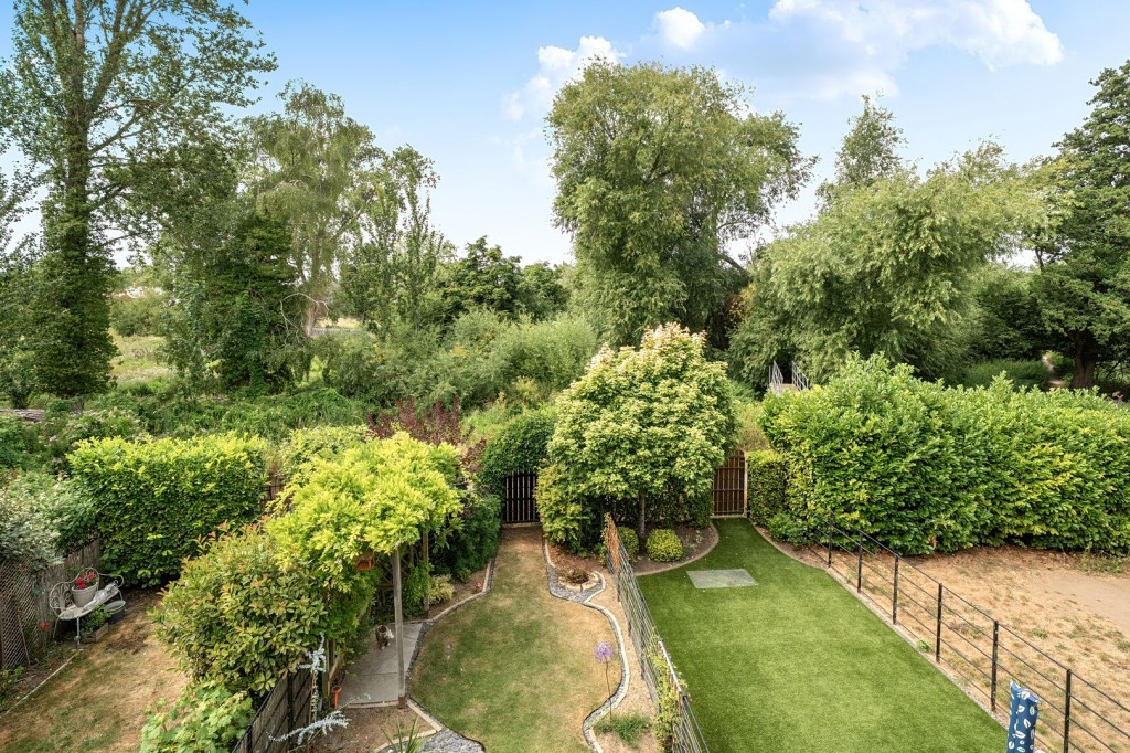 Heronslee, Shefford, Bedfordshire