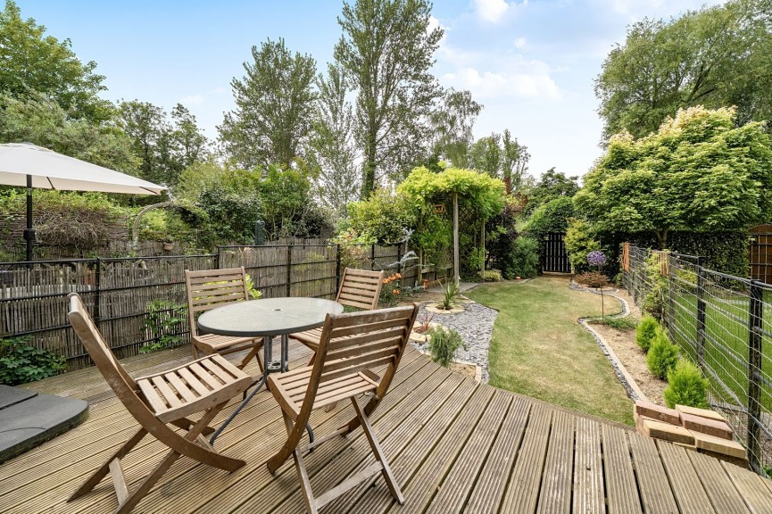 3 bedroom House for Sale Heronslee, Shefford, Bedfordshire