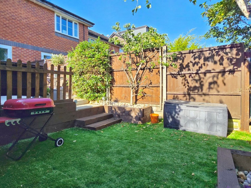 2 bedroom House for Sale Ampthill, Bedford