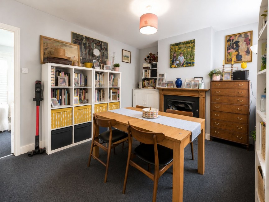 3 bedroom House for Letting Church Street, Hatfield, Hertfordshire
