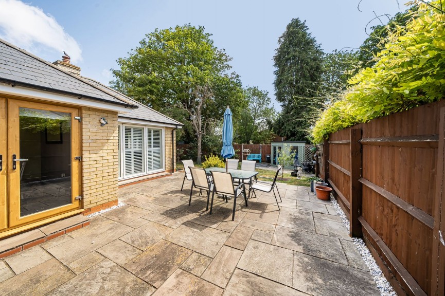 3 bedroom Bungalow for Sale Stotfold, Hitchin, Bedfordshire