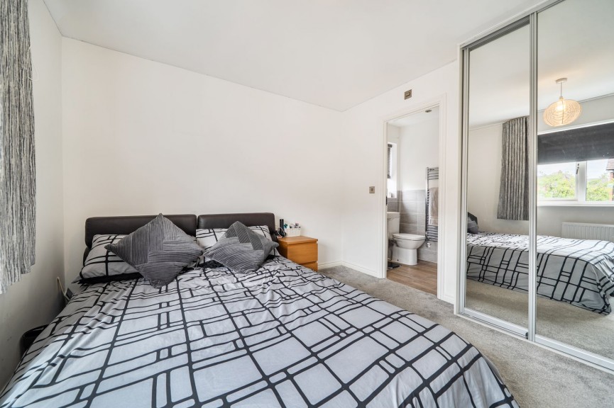 5 bedroom House for Sale Fry Grove, Flitwick, Bedfordshire