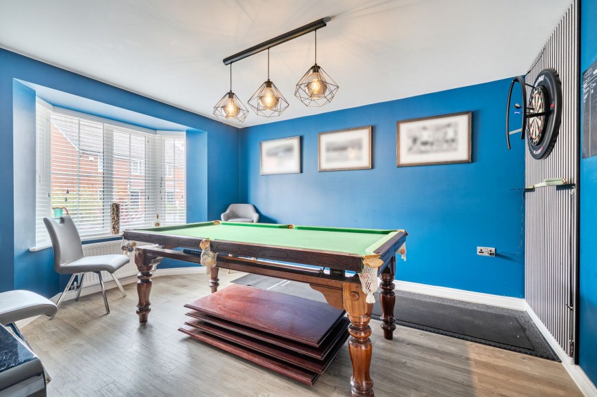 5 bedroom House for Sale Fry Grove, Flitwick, Bedfordshire
