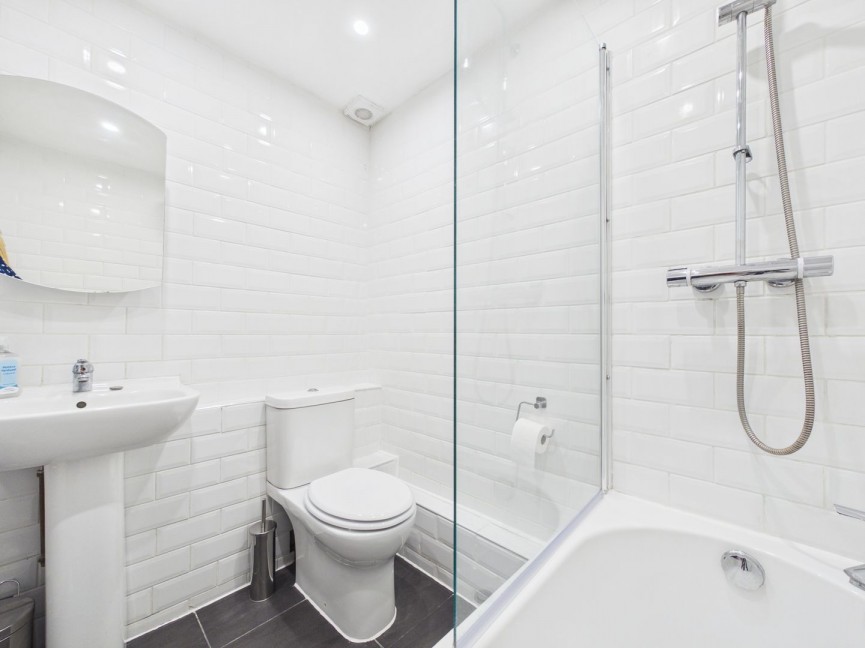3 bedroom Flat for Sale Urban Way, Biggleswade, Bedfordshire