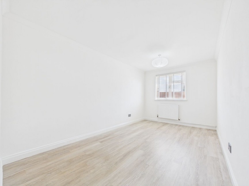 3 bedroom Flat for Sale Urban Way, Biggleswade, Bedfordshire