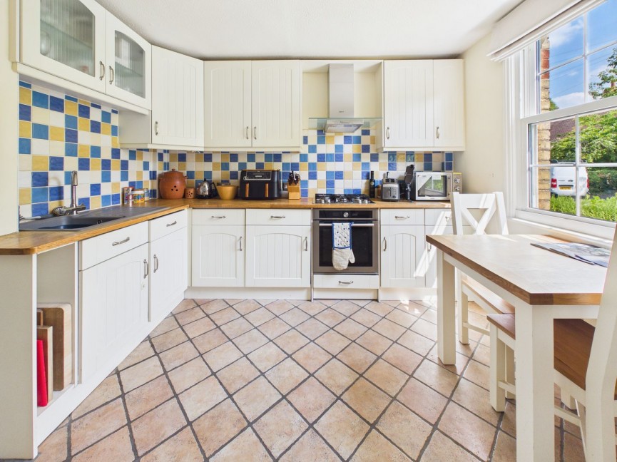 2 bedroom House for Sale Lucas Lane, ASHWELL, Hertfordshire