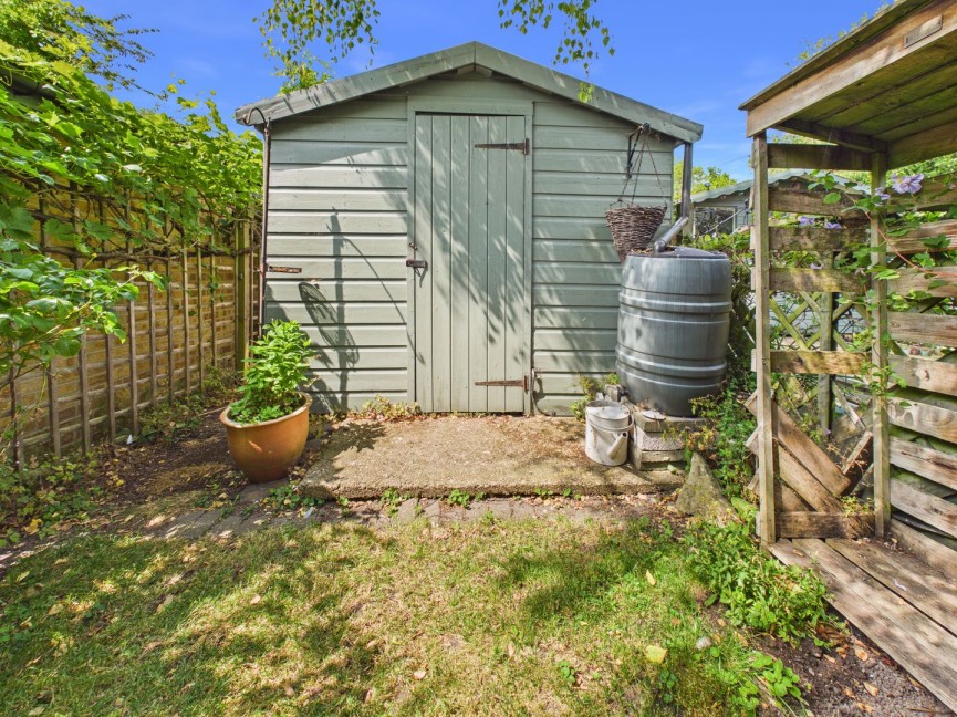 2 bedroom House for Sale Lucas Lane, ASHWELL, Hertfordshire