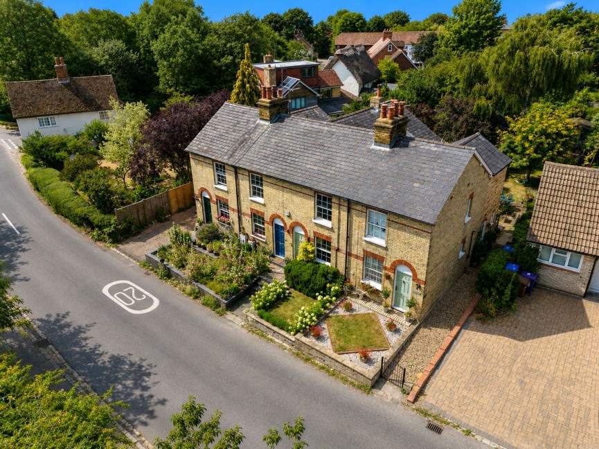 2 bedroom House for Sale Lucas Lane, ASHWELL, Hertfordshire