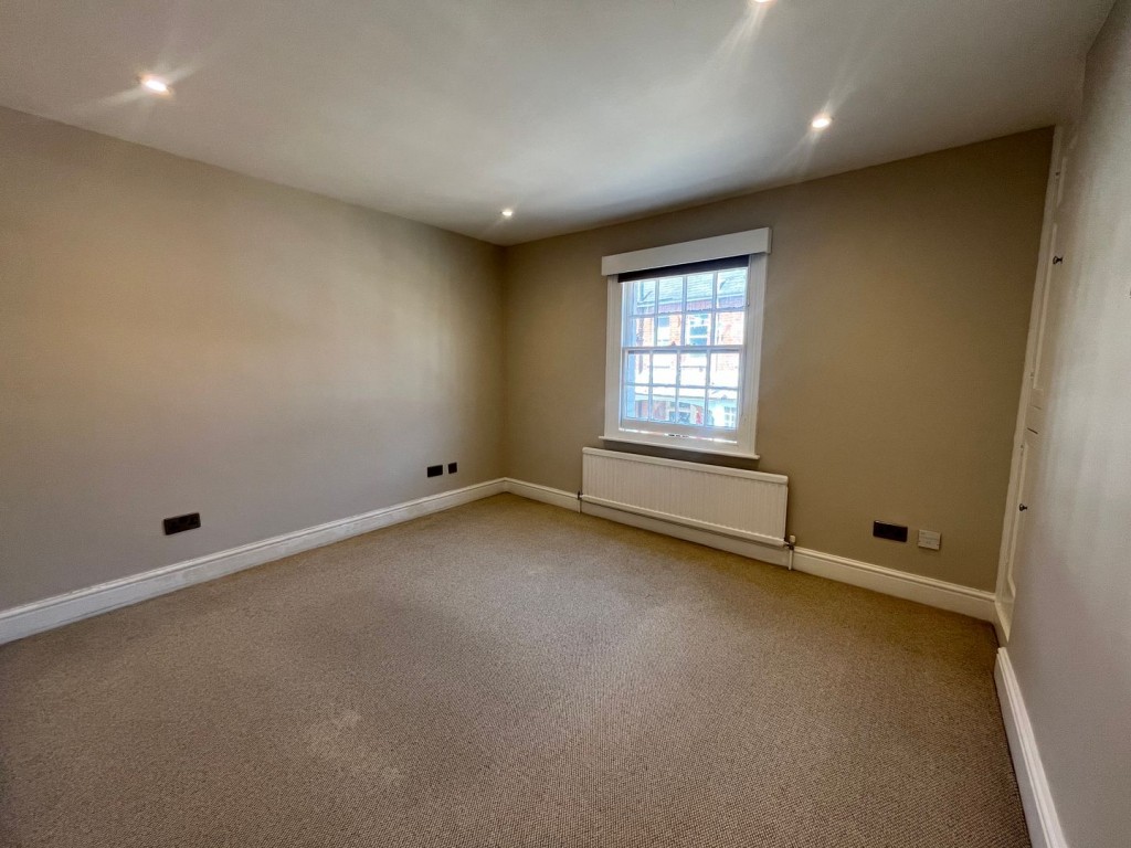 Ampthill, Bedford