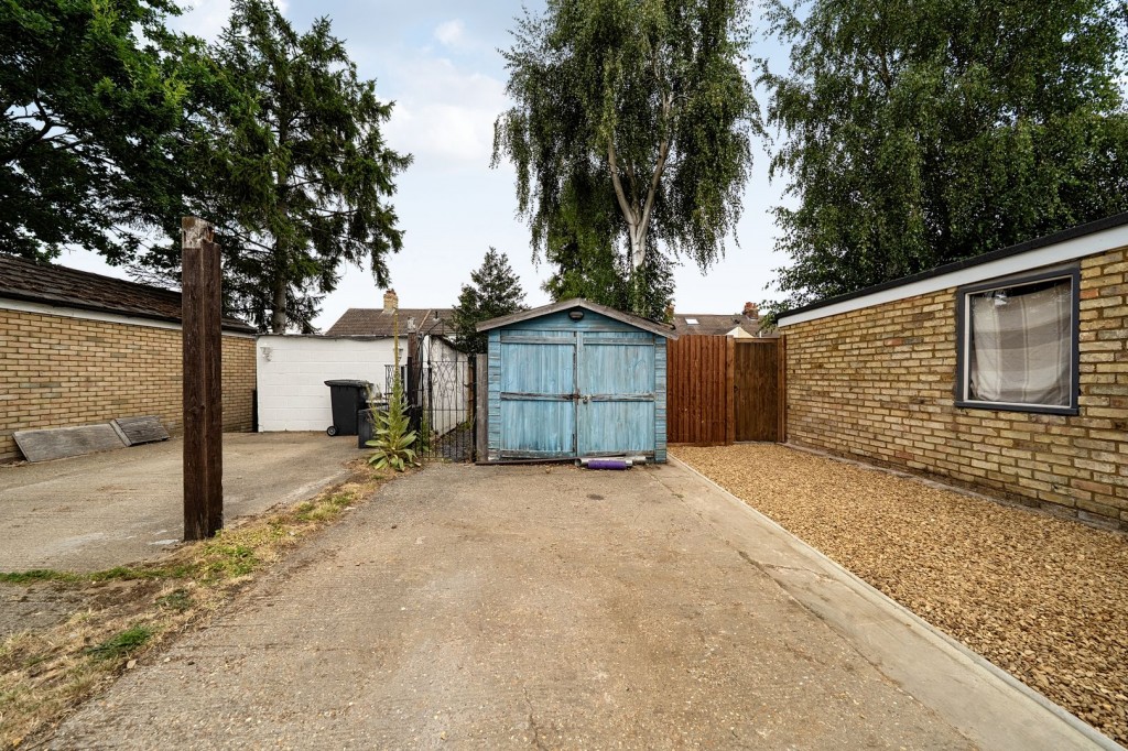 Clifton Road, Henlow, Bedfordshire