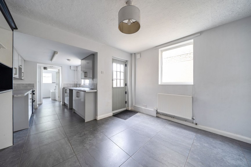 3 bedroom House for Sale Clifton Road, Henlow, Bedfordshire