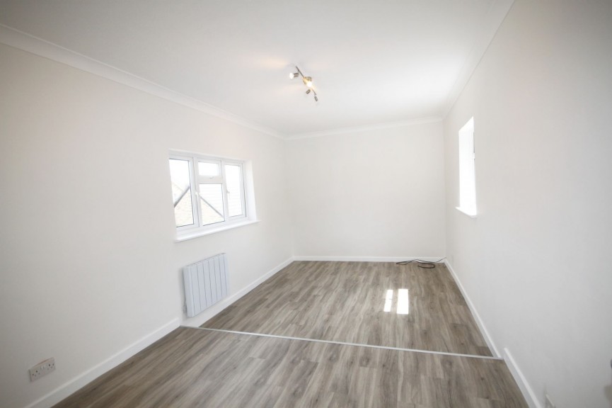 1 bedroom Flat for Letting Regent Street, Stotfold, Bedfordshire