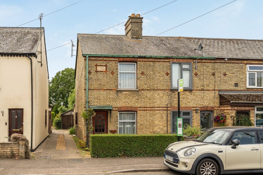 3 bedroom House for Sale Clifton Road, Henlow, Bedfordshire