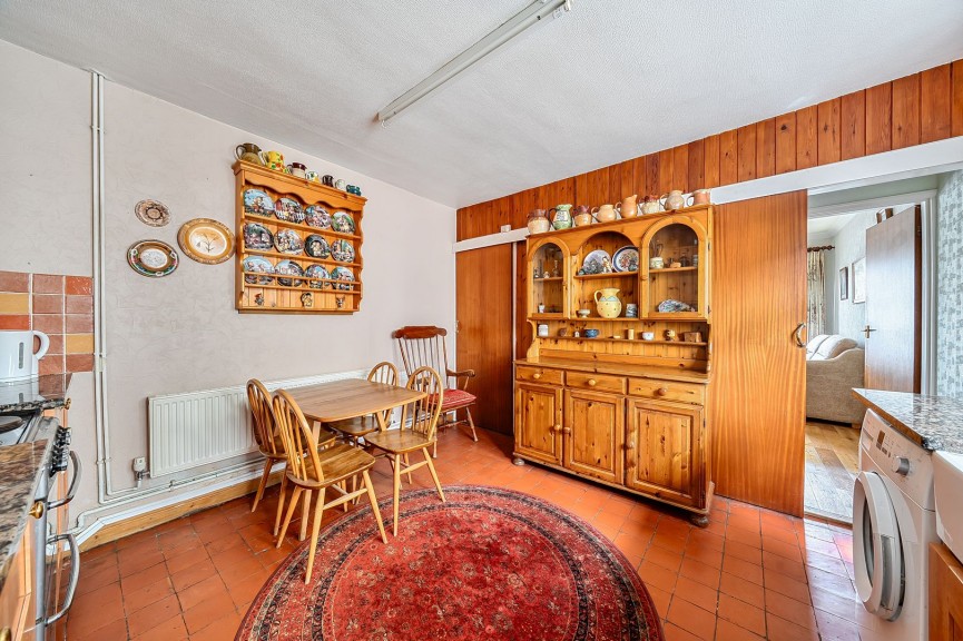 3 bedroom House for Sale Clifton Road, Henlow, Bedfordshire