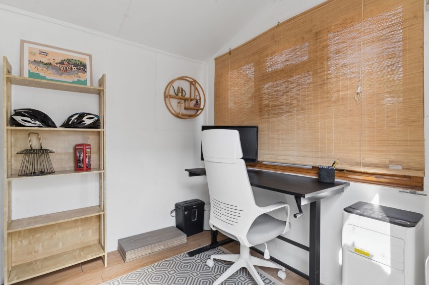 2 bedroom House for Sale Campbell Close, Hitchin, Hertfordshire