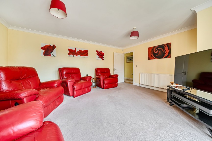5 bedroom Bungalow for Sale Lower Stondon, Henlow, Bedfordshire