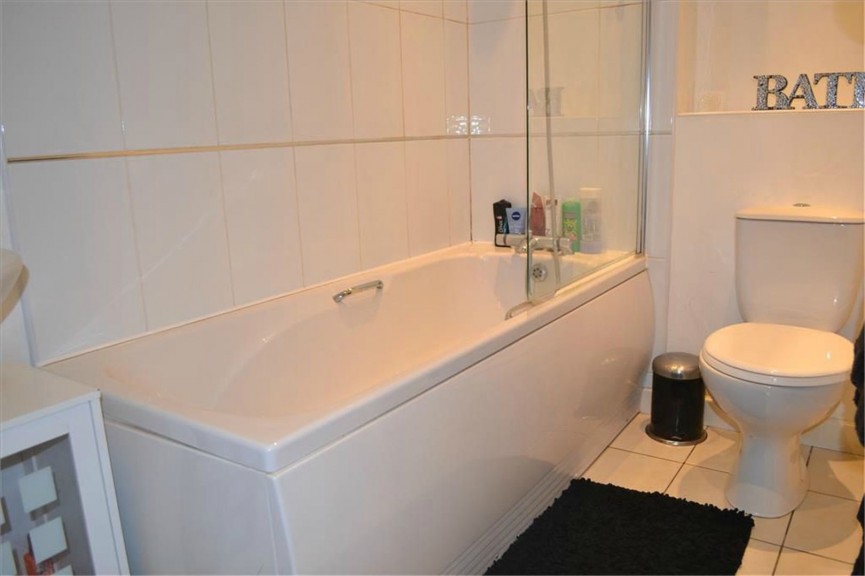 2 bedroom Flat for Letting London Road, BIGGLESWADE, Beds