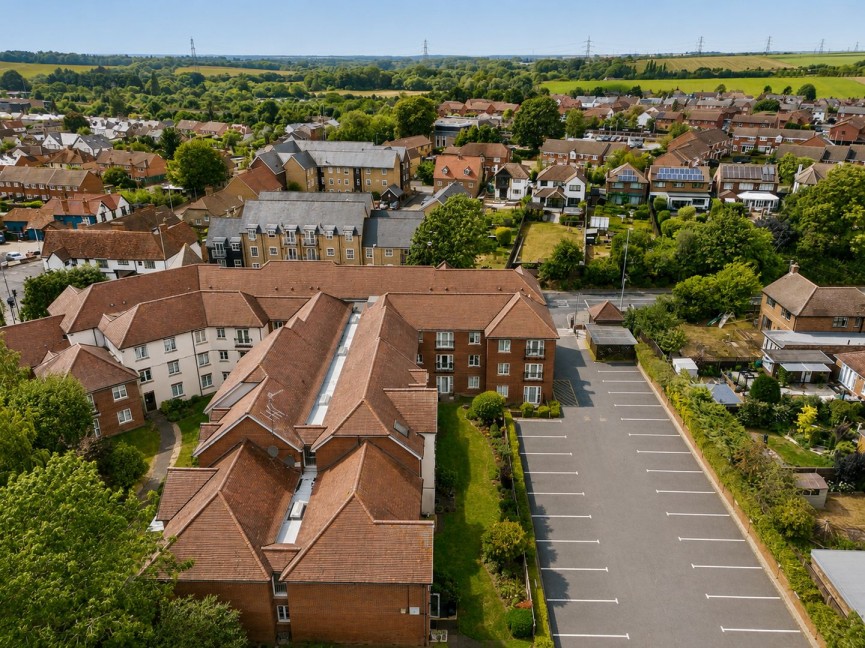 1 bedroom Flat for Sale Royston Road, Baldock, Hertfordshire