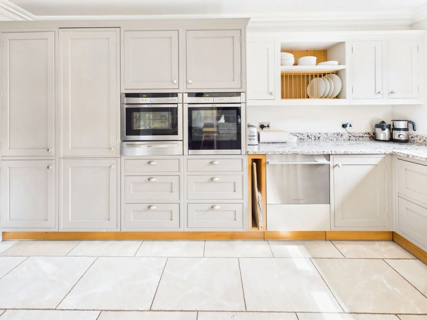 3 bedroom House for Sale Aldridge Court, Baldock, Hertfordshire