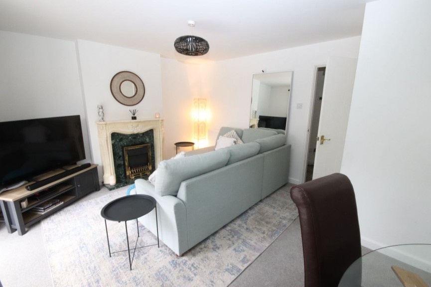 3 bedroom House for Letting Randall Drive, Toddington, Bedfordshire