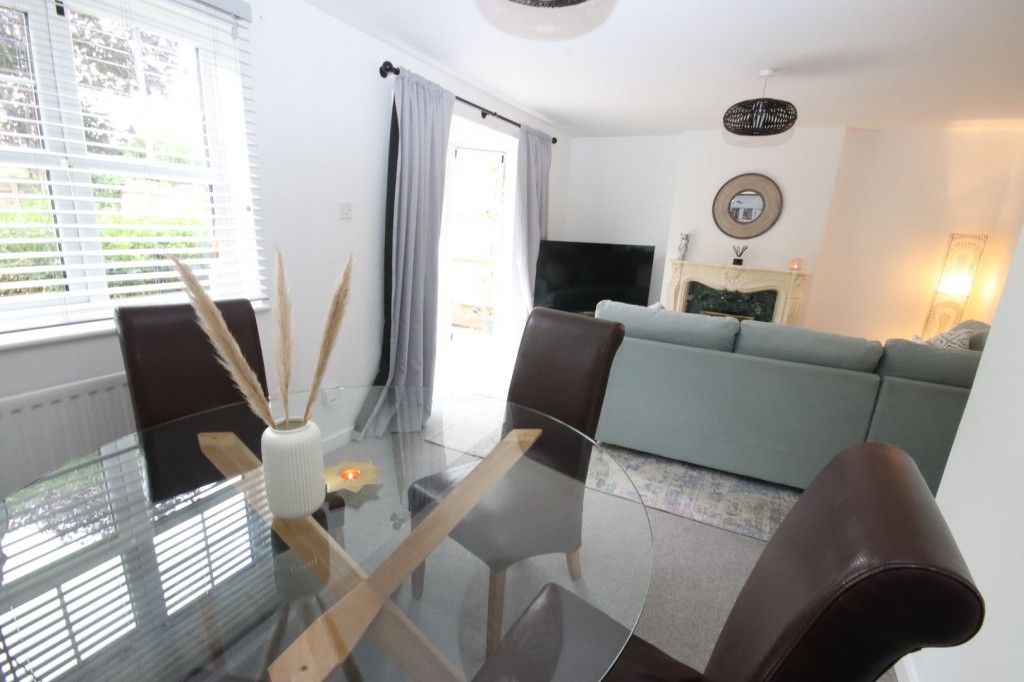 Randall Drive, Toddington, Bedfordshire