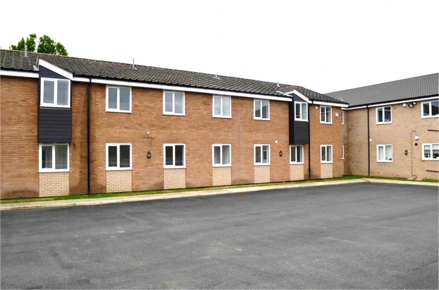 2 bedroom Flat for Letting Kitelands Road, Biggleswade, Bedfordshire