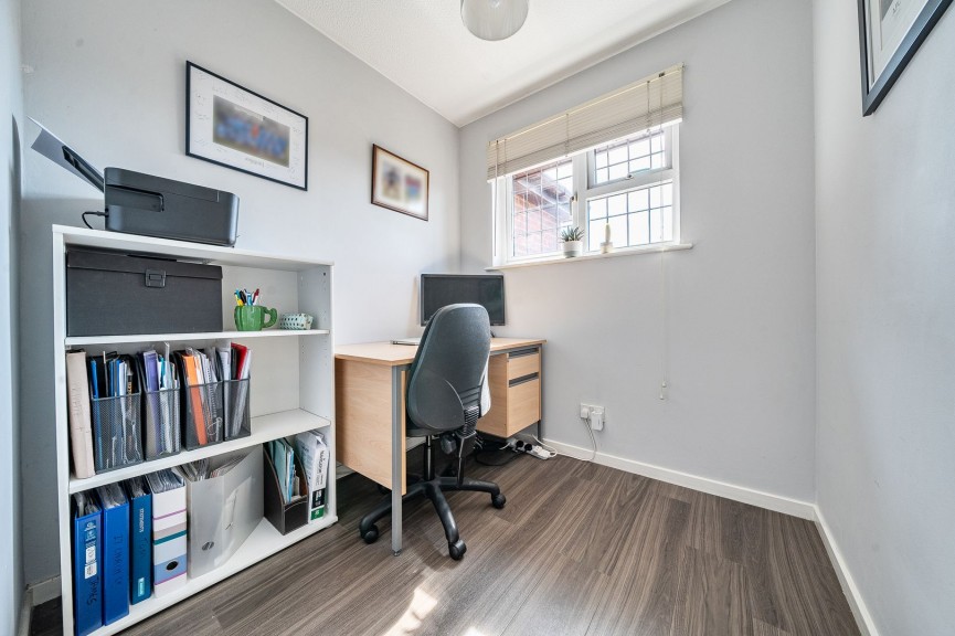 4 bedroom House for Sale Russell Road, Toddington, Bedfordshire