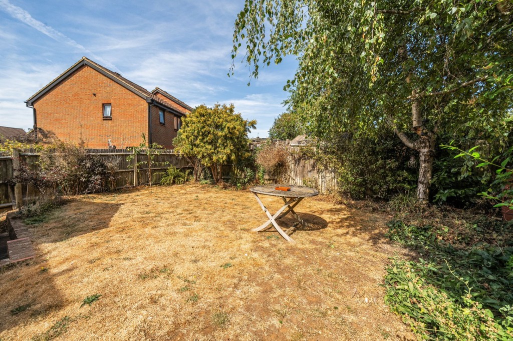 Russell Road, Toddington, Bedfordshire