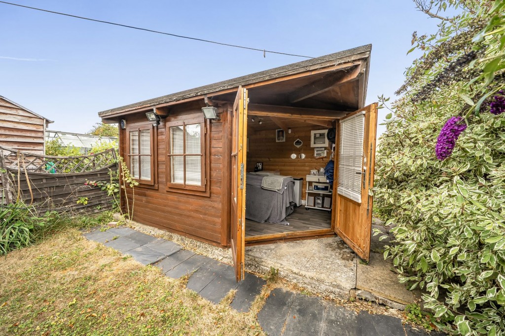 Gresham Way, Shefford, Central Bedfordshire