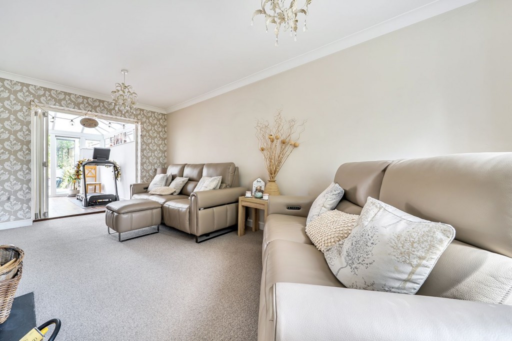 Gresham Way, Shefford, Central Bedfordshire
