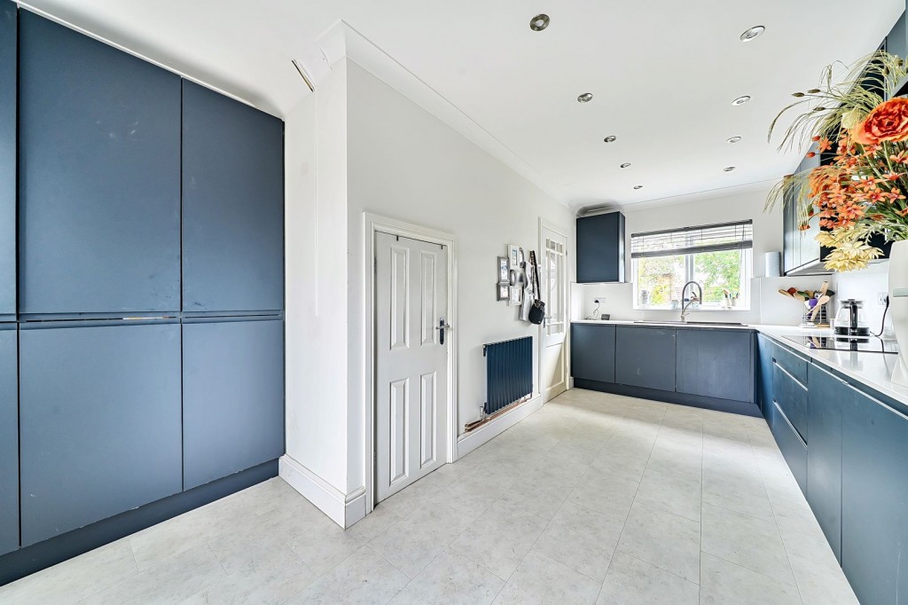 Gresham Way, Shefford, Central Bedfordshire