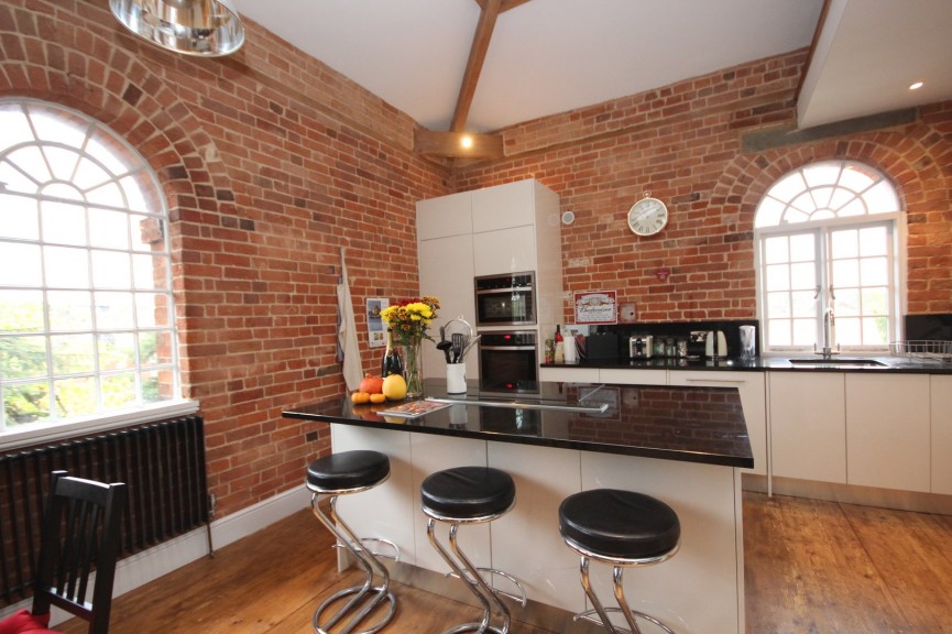 2 bedroom Flat for Sale Ampthill, Bedford