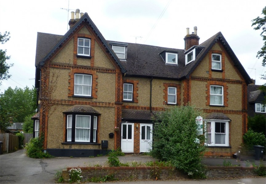2 bedroom Flat for Letting Stevenage Road, Knebworth, Hertfordshire