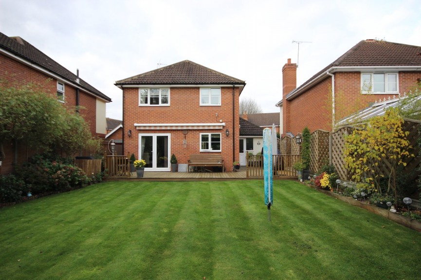 4 bedroom House for Sale Maulden, Bedford