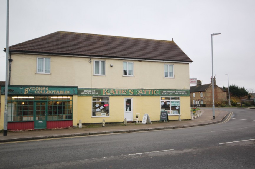 2 bedroom Flat for Letting Bedford Road, Henlow, Bedfordshire