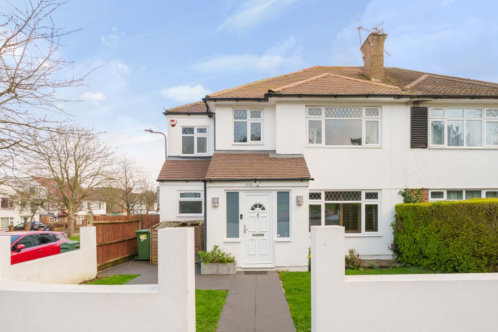 Kenton, Harrow