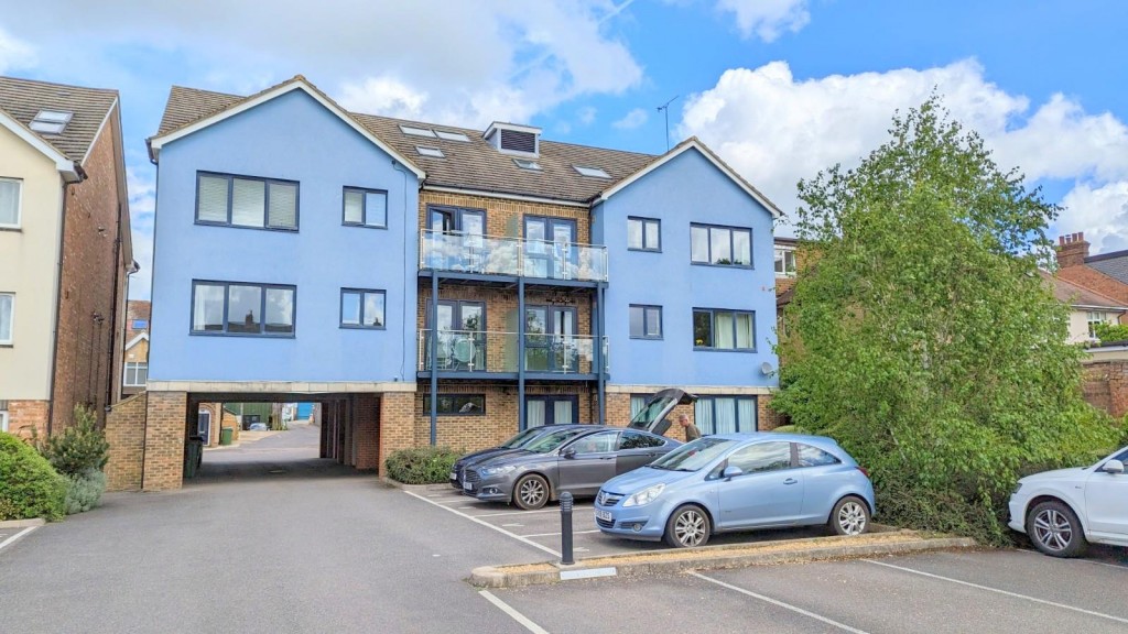 Hatfield Road, St. Albans, Hertfordshire