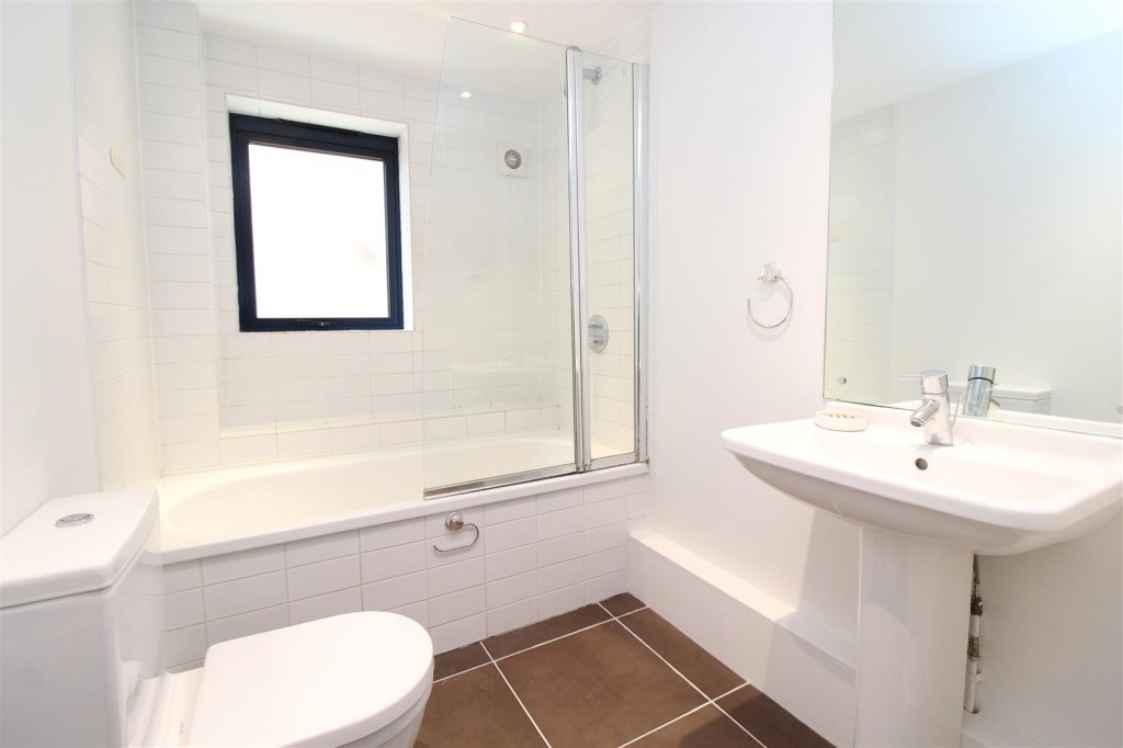 Hatfield Road, St. Albans, Hertfordshire