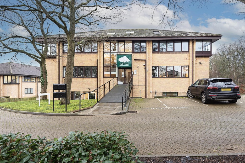 Sandridge Park, Porters Wood, St Albans