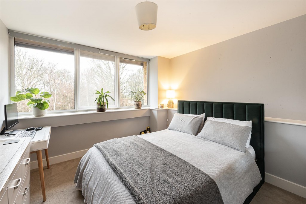 Sandridge Park, Porters Wood, St Albans