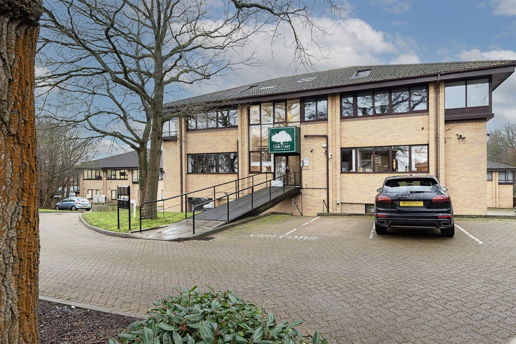 Sandridge Park, Porters Wood, St Albans