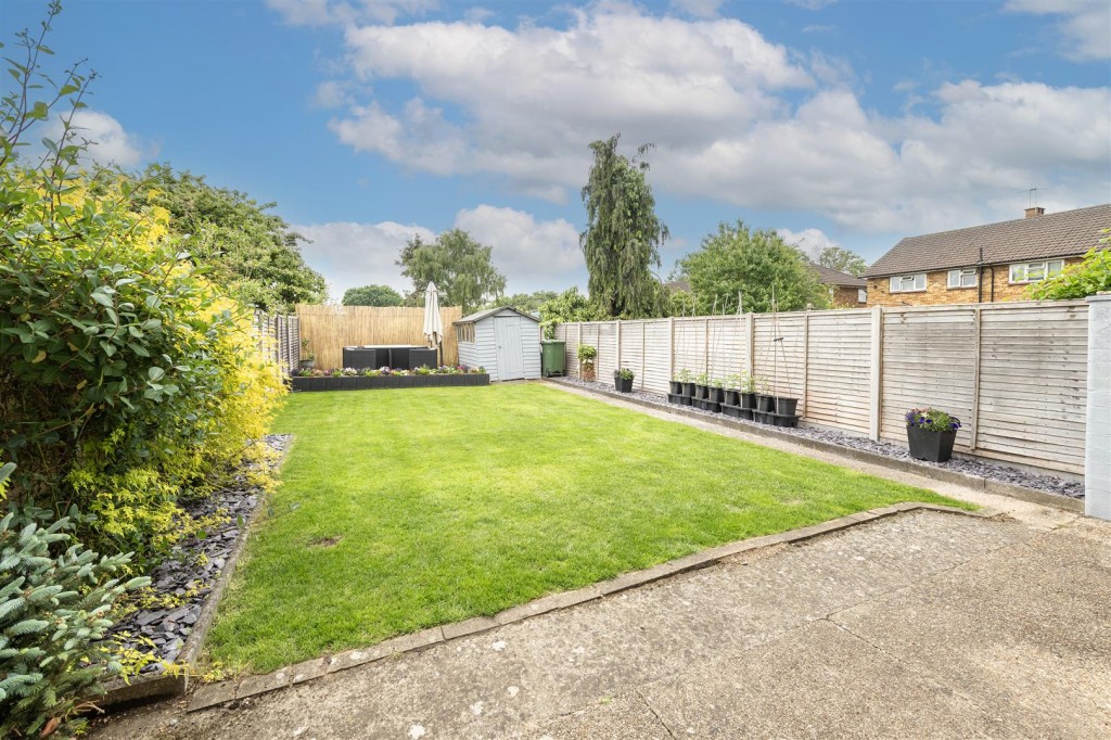 Hampden Place, Frogmore, St. Albans