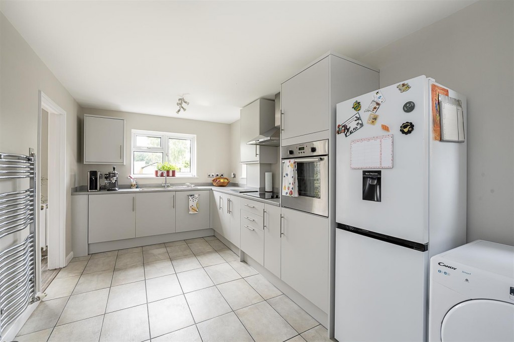 Hampden Place, Frogmore, St. Albans