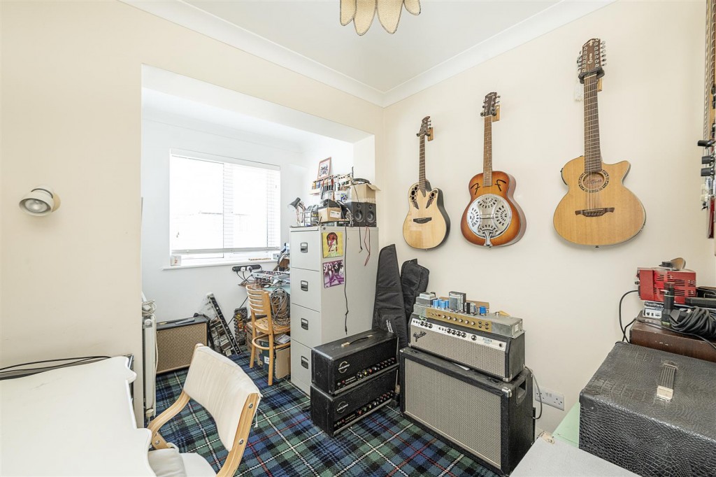 Jubilee Avenue, London Colney, St. Albans