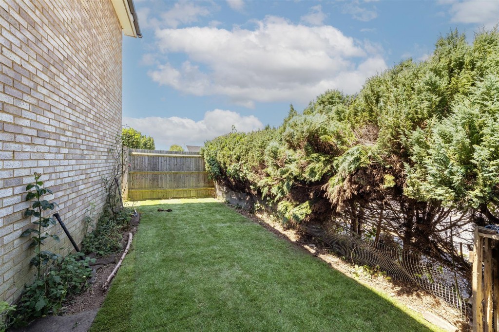 Jubilee Avenue, London Colney, St. Albans